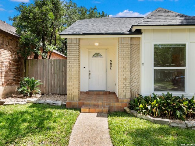 5934 Woodridge Cove, San Antonio, TX 78249