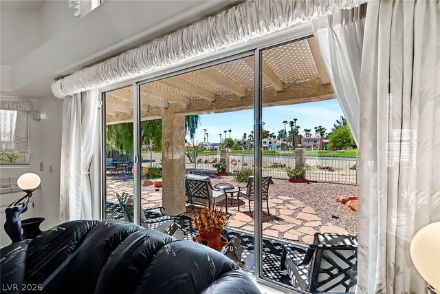 7441 Painted Shadows Way, Las Vegas, NV 89149