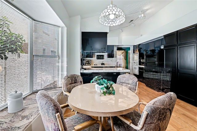 7441 Painted Shadows Way, Las Vegas, NV 89149