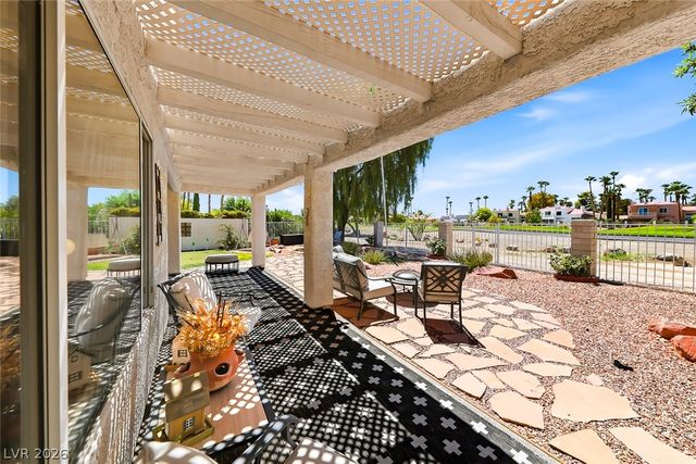 7441 Painted Shadows Way, Las Vegas, NV 89149