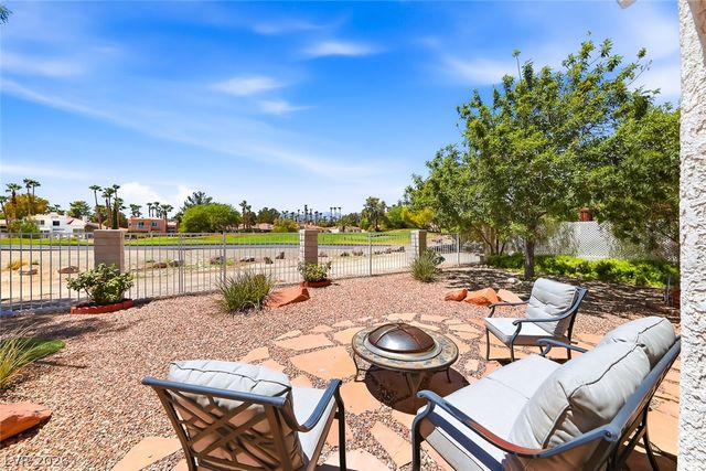7441 Painted Shadows Way, Las Vegas, NV 89149