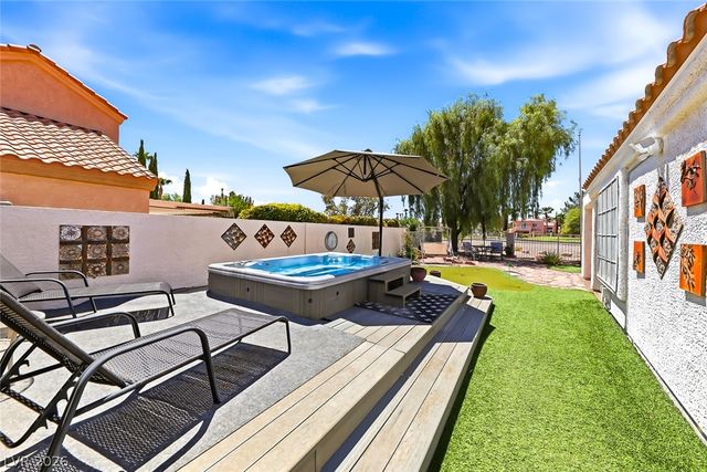 7441 Painted Shadows Way, Las Vegas, NV 89149