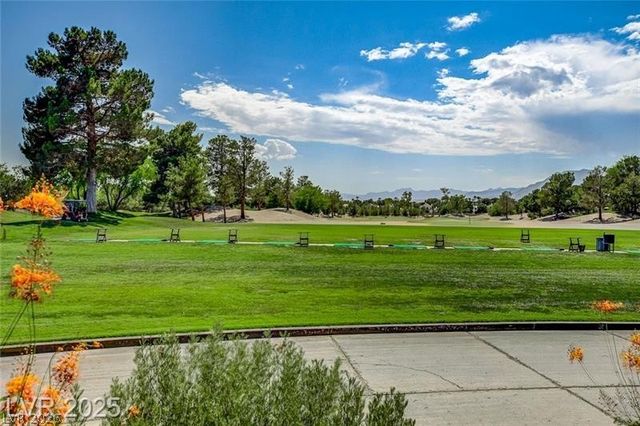 7441 Painted Shadows Way, Las Vegas, NV 89149