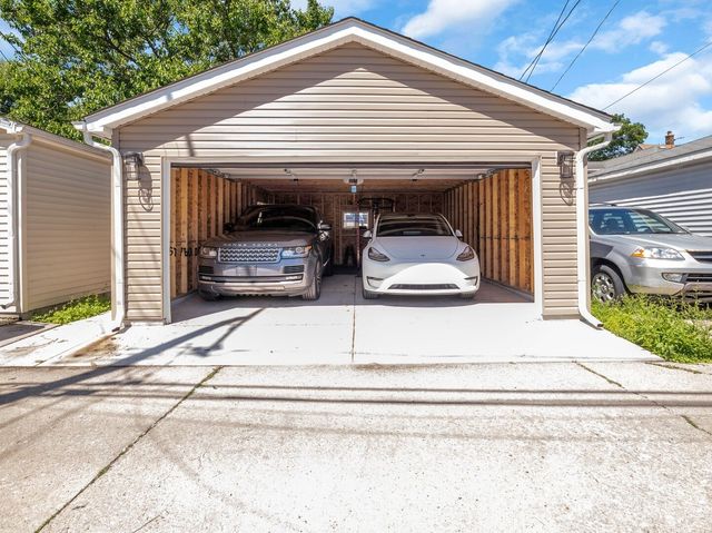 524 Highland Avenue, Oak Park, IL 60304
