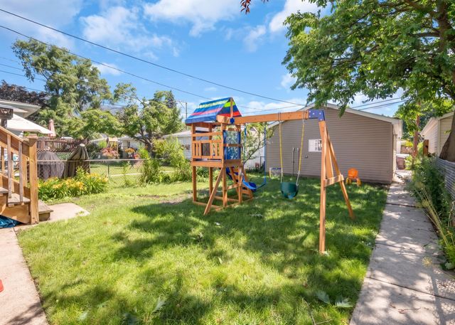 524 Highland Avenue, Oak Park, IL 60304