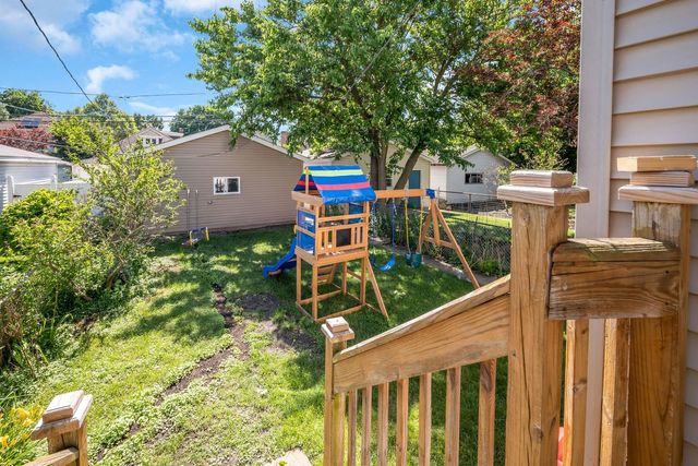 524 Highland Avenue, Oak Park, IL 60304