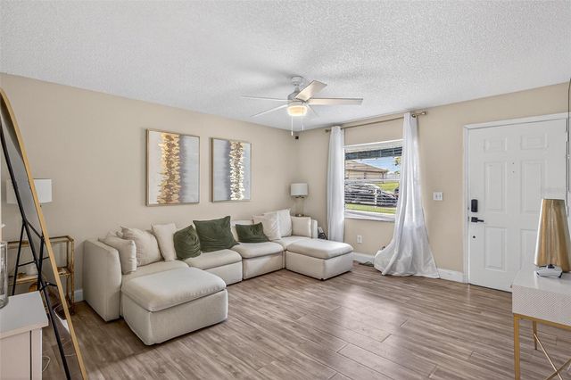 6327 OREN COURT, Apopka, FL 32712