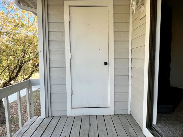 19 Hideaway Drive, Friendswood, TX 77546