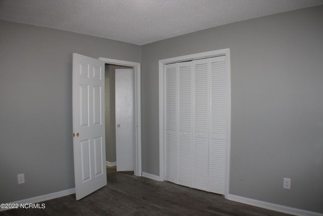 107 Hickory Grove Drive, Jacksonville, NC 28546