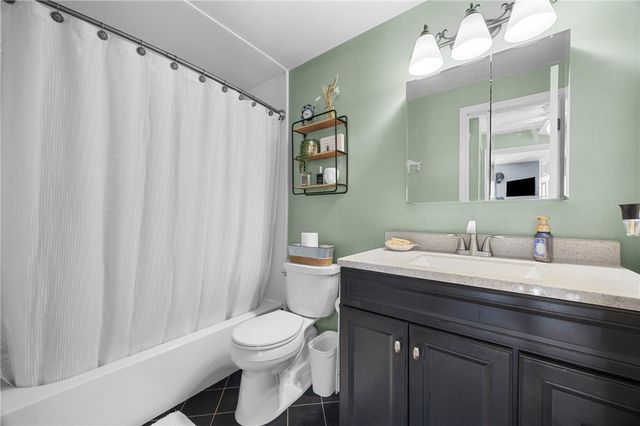 35 Summit Knolls Drive, Webster, NY 14580