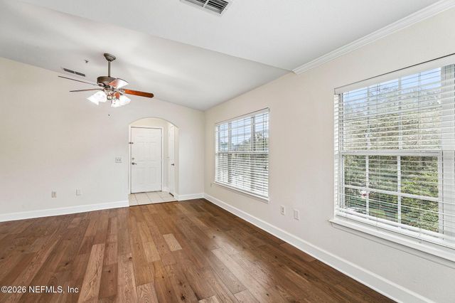 7800 POINT MEADOWS Drive 531, Jacksonville, FL 32256