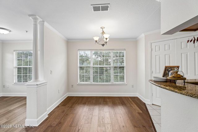 7800 POINT MEADOWS Drive 531, Jacksonville, FL 32256