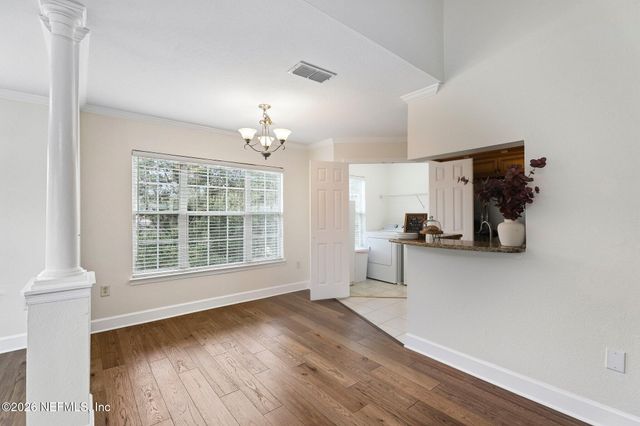 7800 POINT MEADOWS Drive 531, Jacksonville, FL 32256