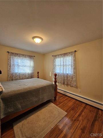 1305 Fairwood Drive, Utica, NY 13502