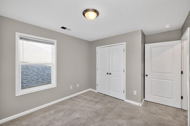 137 Robinson Way, Lexington, KY 40511