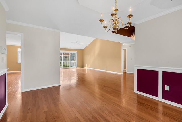 3894 Stillwood Dr., Myrtle Beach, SC 29588