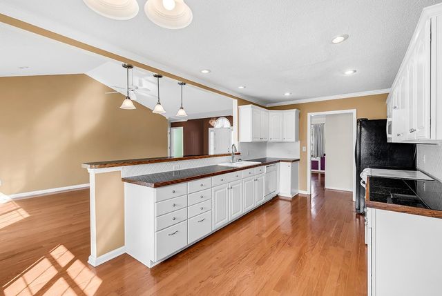 3894 Stillwood Dr., Myrtle Beach, SC 29588
