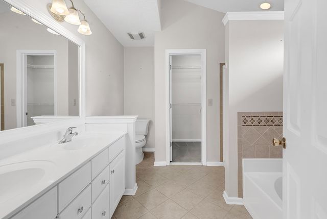 3894 Stillwood Dr., Myrtle Beach, SC 29588