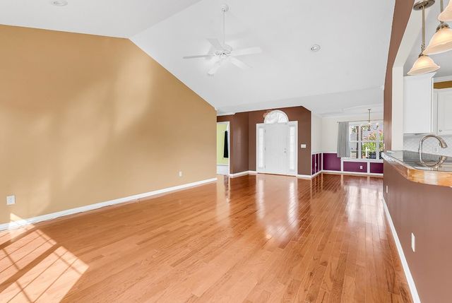 3894 Stillwood Dr., Myrtle Beach, SC 29588