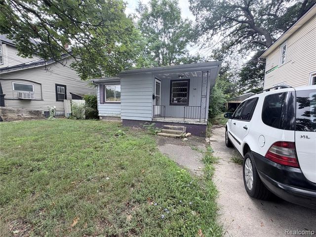 318 E Myrtle Avenue, Flint, MI 48505