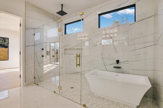 1901 W Saint Johns Ave, Austin, TX 78757