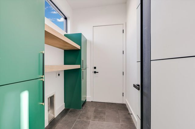 1901 W Saint Johns Ave, Austin, TX 78757