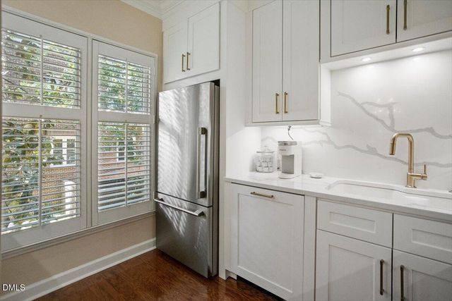 741 Bishops Park Drive 201, Raleigh, NC 27605