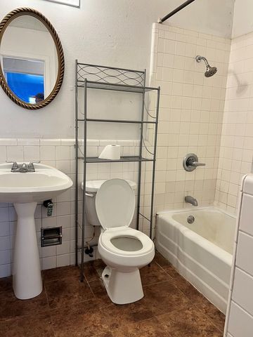 3923 W Illinois Ave, Midland, TX 79703