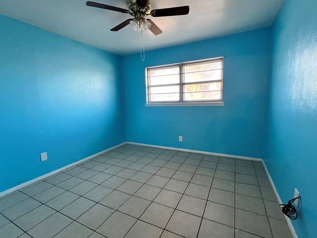 3923 W Illinois Ave, Midland, TX 79703