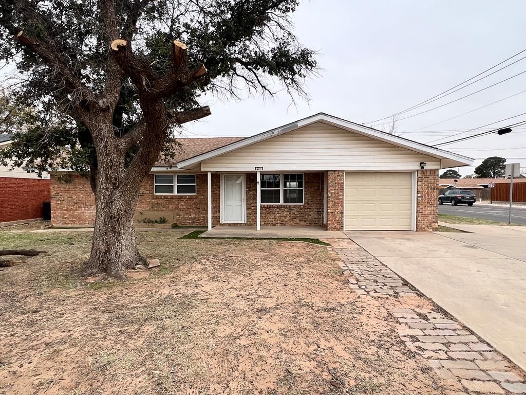 3923 W Illinois Ave, Midland, TX 79703