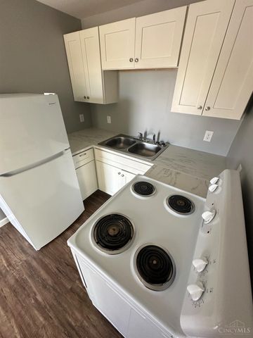 329 W South Street, Bethel, OH 45106