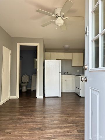 329 W South Street, Bethel, OH 45106
