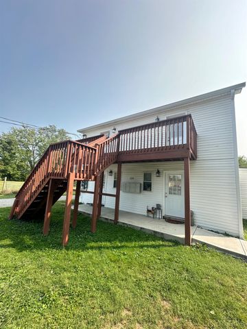 329 W South Street, Bethel, OH 45106