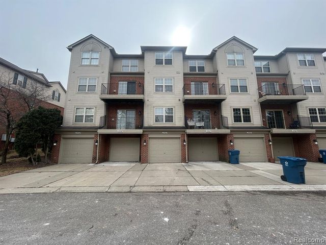 39460 Springwater Drive, Northville, MI 48168