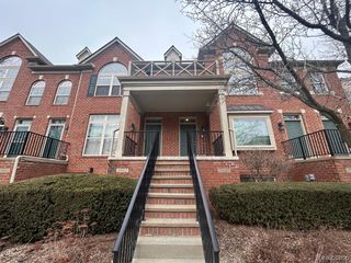 39460 Springwater Drive, Northville, MI 48168
