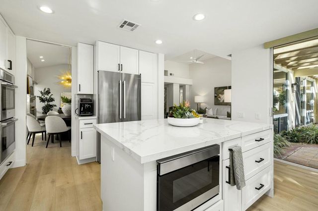 75405 Riviera Drive, Indian Wells, CA 92210