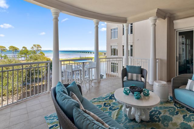 400 Kelly Plantation Drive UNIT 401, Destin, FL 32541