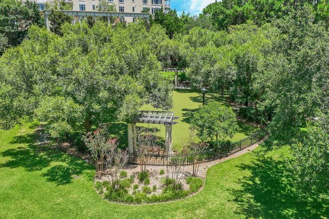 400 Kelly Plantation Drive UNIT 401, Destin, FL 32541