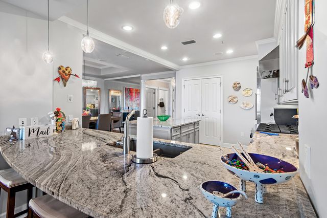 400 Kelly Plantation Drive UNIT 401, Destin, FL 32541