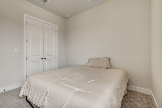 321 Knockout Rose DR, San Marcos, TX 78666