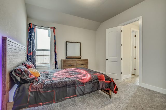 321 Knockout Rose DR, San Marcos, TX 78666