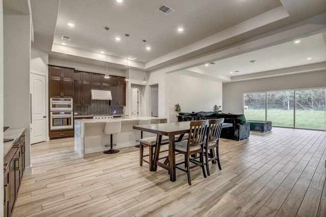 321 Knockout Rose DR, San Marcos, TX 78666