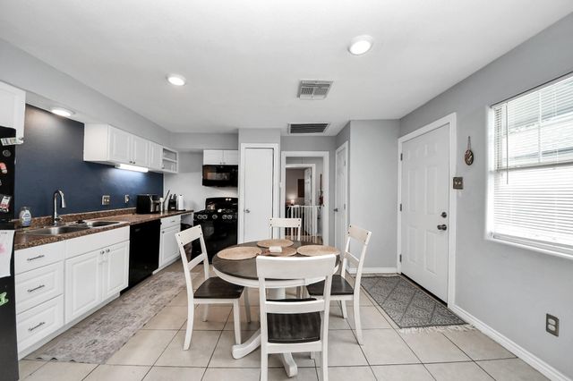 13826 Northlake Drive, Houston, TX 77049