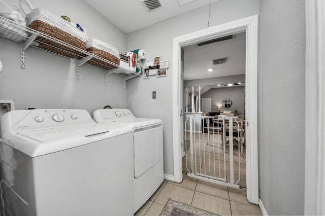 13826 Northlake Drive, Houston, TX 77049