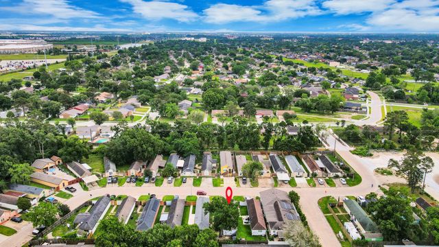 13826 Northlake Drive, Houston, TX 77049