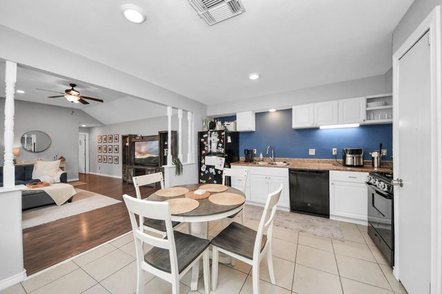 13826 Northlake Drive, Houston, TX 77049