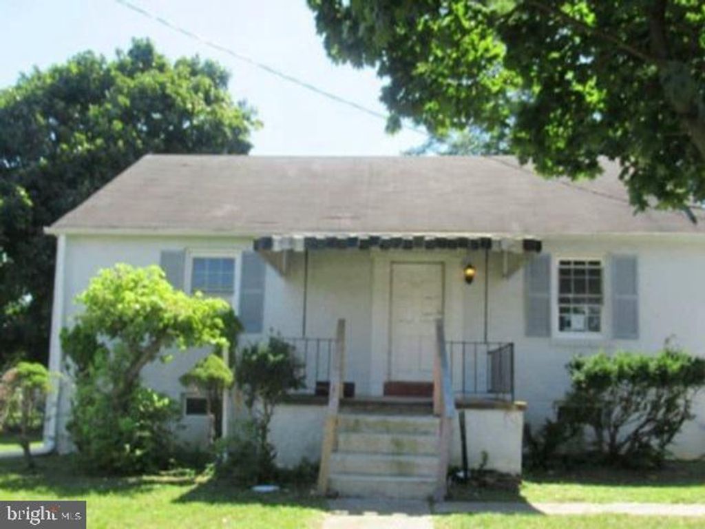 3307 FAIRVIEW RD, Gwynn Oak, MD 21207