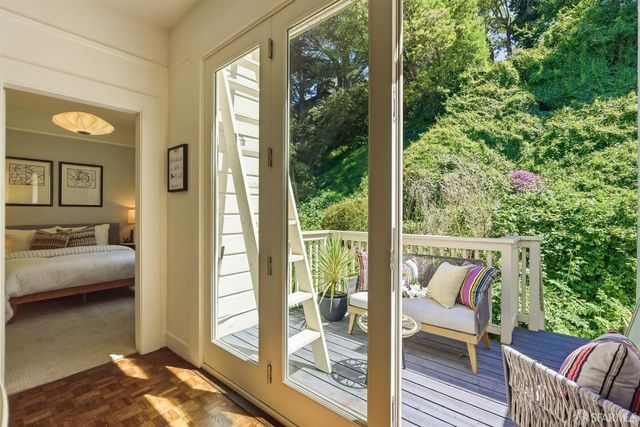 321 Parnassus Avenue, San Francisco, CA 94117