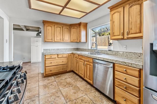 1105 Via Prado, Fallbrook, CA 92028