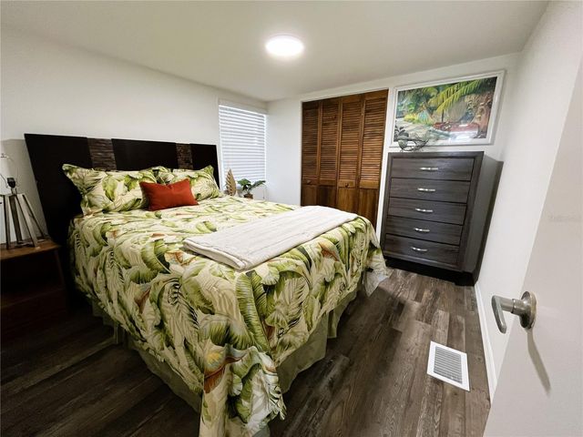 6605 CONNECTICUT STREET, Bradenton, FL 34207